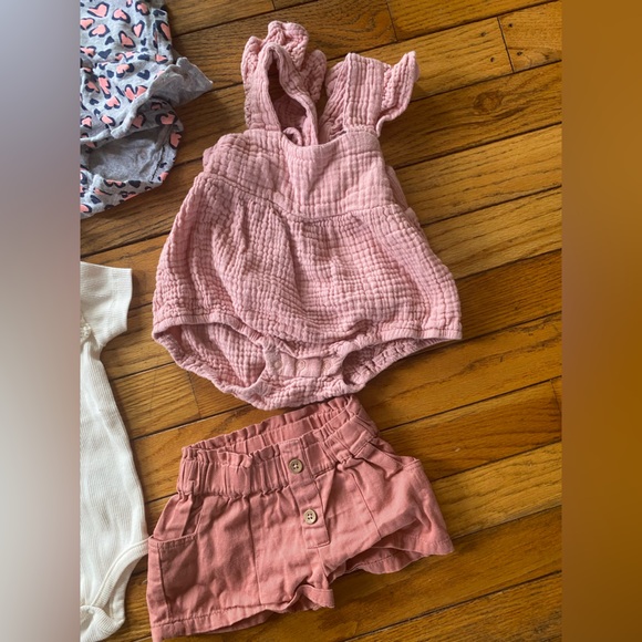 Assorted Baby Clothing lot - Picture 5 of 10